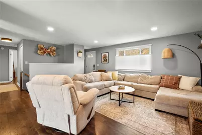 137 Walnut Strand, North Fayette, PA 15126 - Photo 6