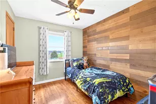 409 Pleasant Valley Rd, Smith Township, PA 15019 - Photo 18