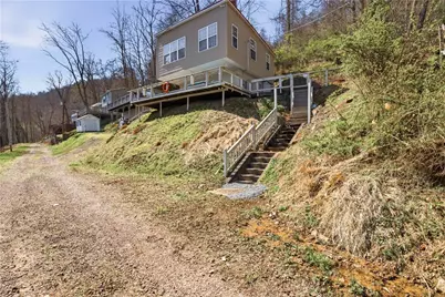 2711 Lakeview Rd, Henry Clay Township, PA 15424 - Photo 34