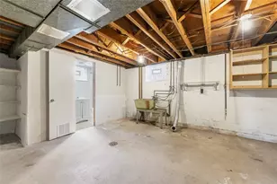 13 Hearthstone Dr, Pittsburgh, PA 15235 - Photo 28