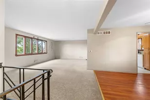 13 Hearthstone Dr, Pittsburgh, PA 15235 - Photo 6