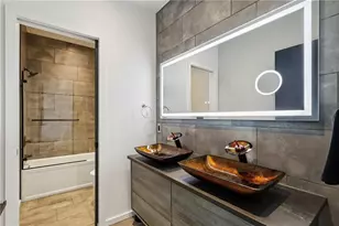 646 Science St, Pittsburgh, PA 15210 - Photo 24