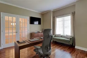 535 Dorchester Dr, Seven Fields Boro, PA 16046 - Photo 4