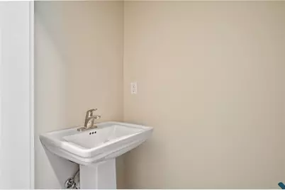 1223 Center Avenue, Pittsburgh, PA 15229 - Photo 14