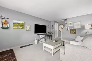 405 Veronica Dr, Pittsburgh, PA 15235 - Photo 8
