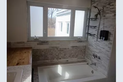 10920 Highpoint Dr, Pittsburgh, PA 15235 - Photo 28