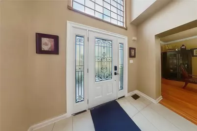 33 Mason Dr, Robinson Twp, PA 15108 - Photo 2