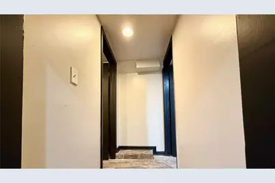 724 Chartiers Avenue, McKees Rocks, PA 15136 - Photo 8