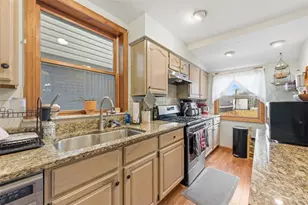 6920 Greenwood St, Pittsburgh, PA 15206 - Photo 12