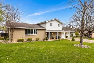 51 Royal Oak Dr, North Franklin Township, PA 15301 - Photo 2