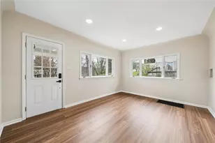 307 Cypress St, Rostraver, PA 15089 - Photo 4