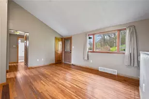 504 Old Rte 68, Forward Township, PA 16033 - Photo 2