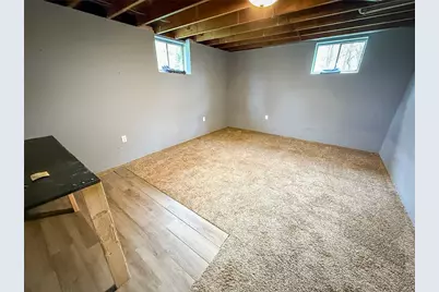102 Randy Dr, City of But SW, PA 16002 - Photo 32
