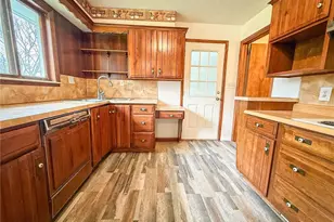 102 Randy Dr, City of But SW, PA 16002 - Photo 16