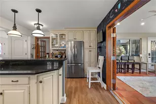 112 Eton Dr, Pittsburgh, PA 15215 - Photo 16