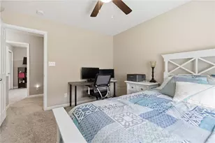 327 Everest Cir, Chartiers, PA 15342 - Photo 24