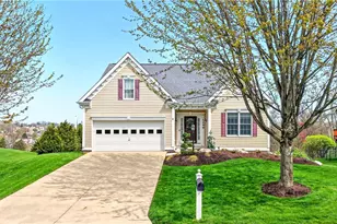 1249 Snee Dr, South Park, PA 15236 - Photo 4
