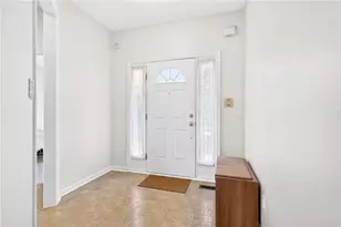 1249 Snee Dr, South Park, PA 15236 - Photo 6