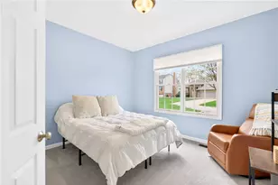 1249 Snee Dr, South Park, PA 15236 - Photo 8