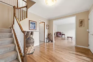 2608 Carriage House Dr, Hampton, PA 15101 - Photo 4
