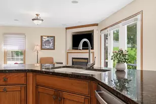 2608 Carriage House Dr, Hampton, PA 15101 - Photo 12
