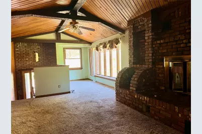 535 Shingler Dr, Washington Township, PA 15613 - Photo 10