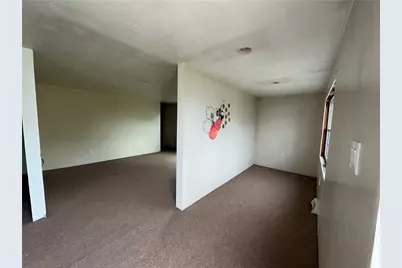 39 2nd St, Georges Township, PA 15401 - Photo 4