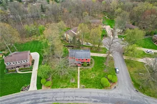115 Oakdale Dr, Zelienople, PA 16063 - Photo 32