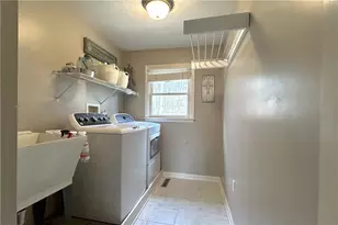 128 Oakview Dr, Cranberry Township, PA 16066 - Photo 38