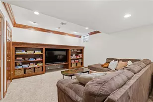 128 Oakview Dr, Cranberry Township, PA 16066 - Photo 40