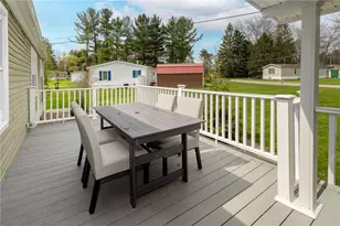 14 Emerald Dr, Pine Township, PA 16127 - Photo 4