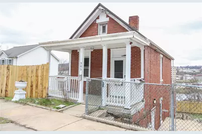 305 Chestnut St, Jeannette, PA 15644 - Photo 1