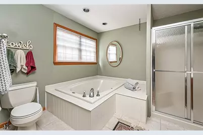 2551 Longmount Drive, Pittsburgh, PA 15090 - Photo 24