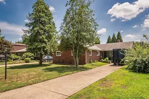 1024 Knollwood Rd, New Kensington, PA 15068 - Photo 1