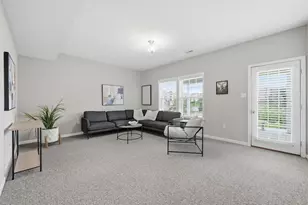47 Truman Cir, Kennedy Township, PA 15136 - Photo 32