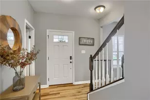 409 Elgin Cir, Moon/Crescent Twp, PA 15108 - Photo 6