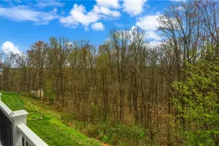 409 Elgin Cir, Moon/Crescent Twp, PA 15108 - Photo 18