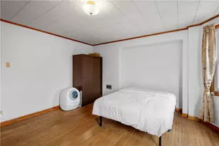 3211 Joe Hammer Sq, Pittsburgh, PA 15213 - Photo 22