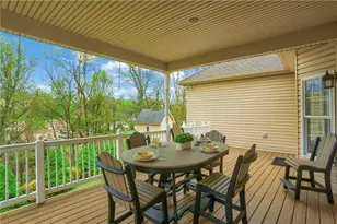 22 Sunridge Dr, Kennedy Township, PA 15108 - Photo 16