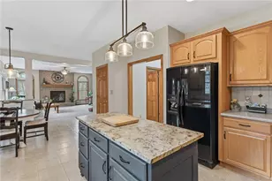 197 W Cruikshank Rd, Middlesex Township, PA 16002 - Photo 8