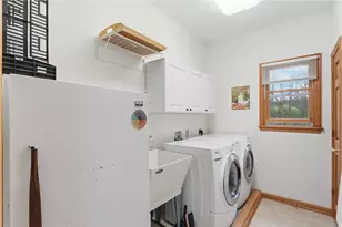 197 W Cruikshank Rd, Middlesex Township, PA 16002 - Photo 32