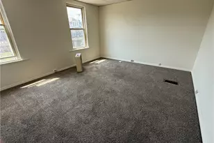 122 Greydon Ave, McKees Rocks, PA 15136 - Photo 12