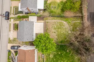 276 E Miller Ave, Munhall, PA 15120 - Photo 2