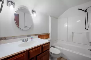276 E Miller Ave, Munhall, PA 15120 - Photo 20
