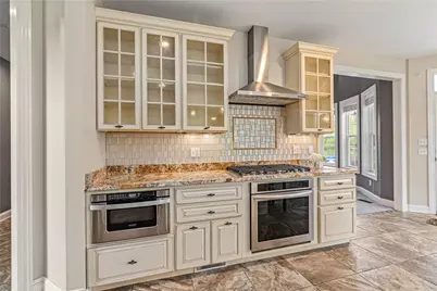 613 Raleigh Dr, Hempfield Township, PA 15601 - Photo 14