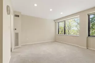154 N Bellefield Ave, Pittsburgh, PA 15213 - Photo 18