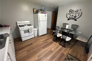 900 State Ave, Coraopolis, PA 15108 - Photo 6
