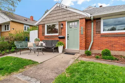 4258 Glen Lytle Rd, Pittsburgh, PA 15217 - Photo 2