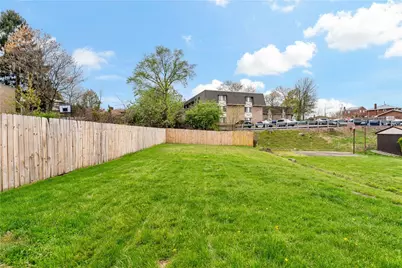 4258 Glen Lytle Rd, Pittsburgh, PA 15217 - Photo 30