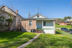 1024 Wilson St, Monessen, PA 15062 - Photo 18